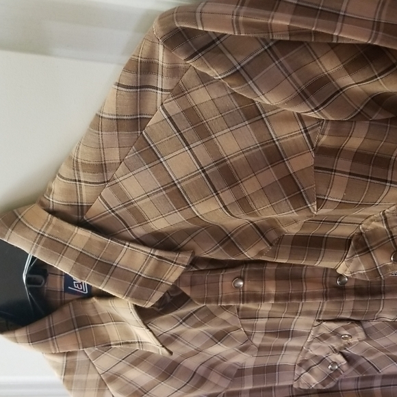 Levi's - Button down shirt, Size - L, Color - Brown W/yellow checkered pattern - Picture 2 of 7